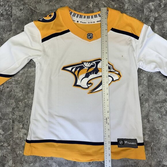 Nashville Predators Youth Jersey Size L/XL Stitch Logo Fanatics Authentic READ - Picture 6 of 6